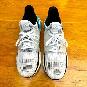Men’s 12 Adidas Ultraboost in White